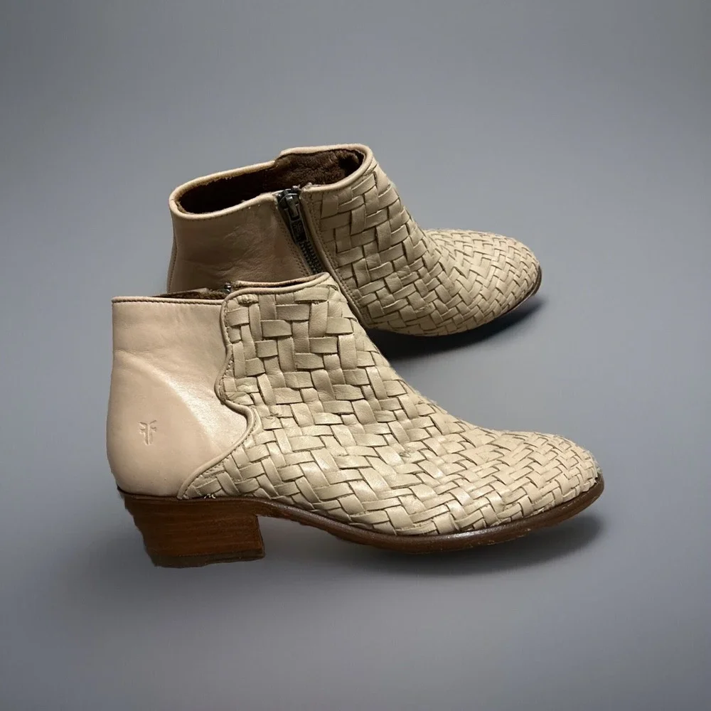 Frye‎ Womens Carson Woven Boot Woven Size 6.5 Cream
